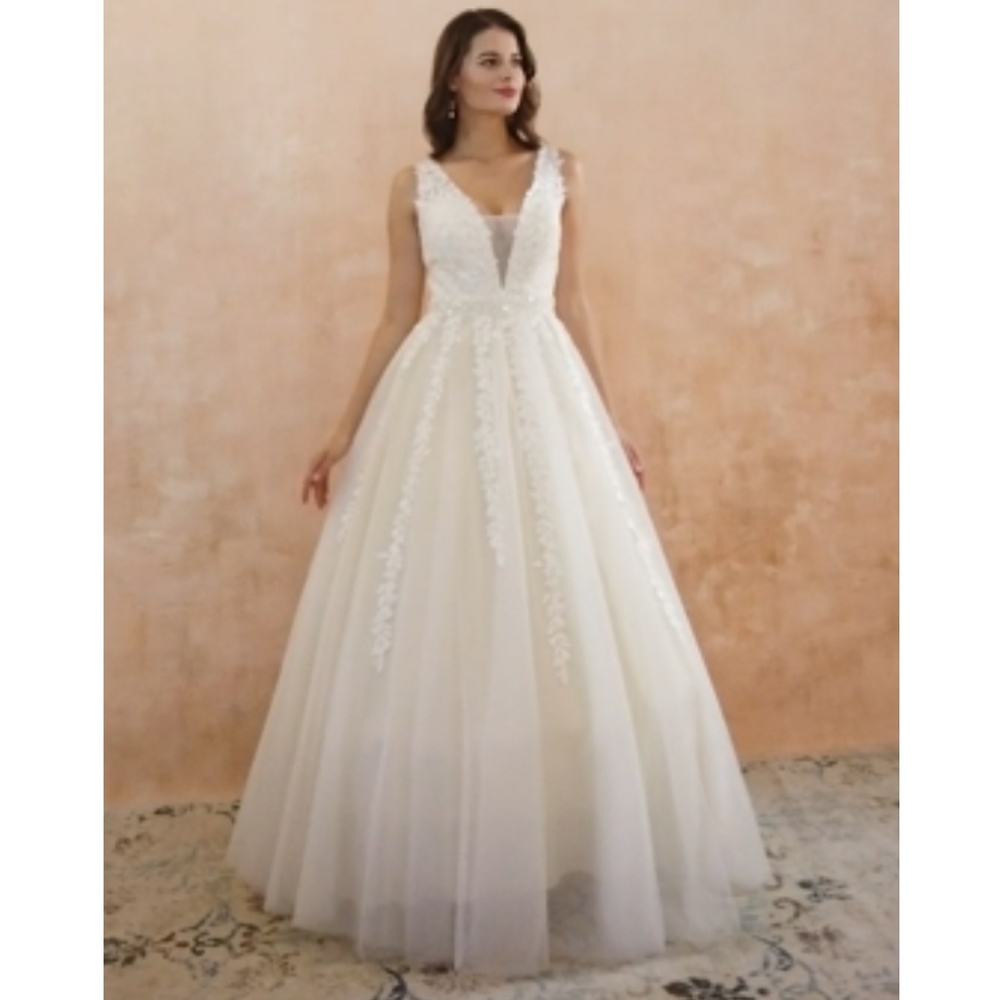 NWT Abaowedding Women's Wedding Dress for Bride Lace & beading around waist SZ 2